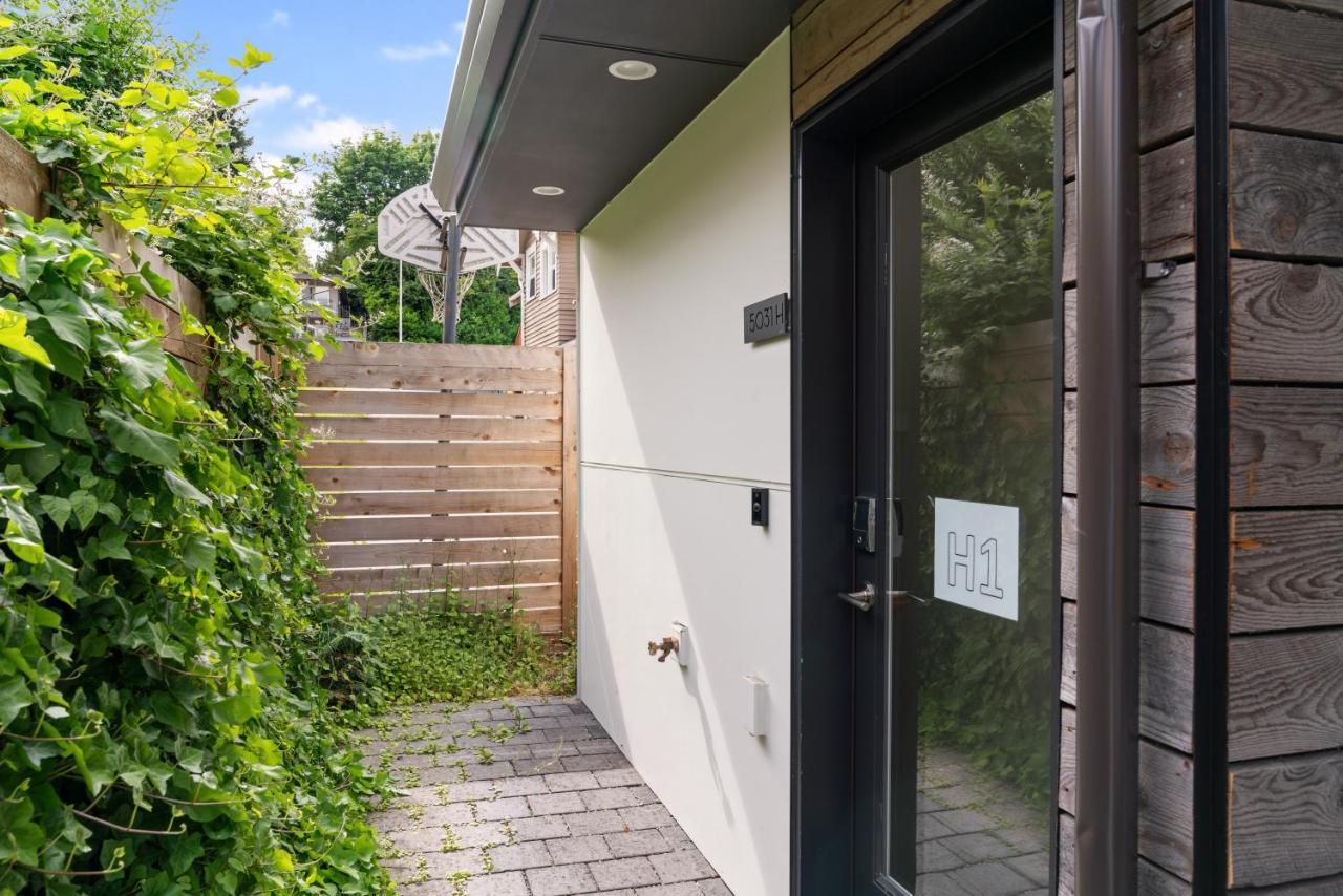 Modern Two Story Townhouse Near Light Rail Daire Seattle Dış mekan fotoğraf